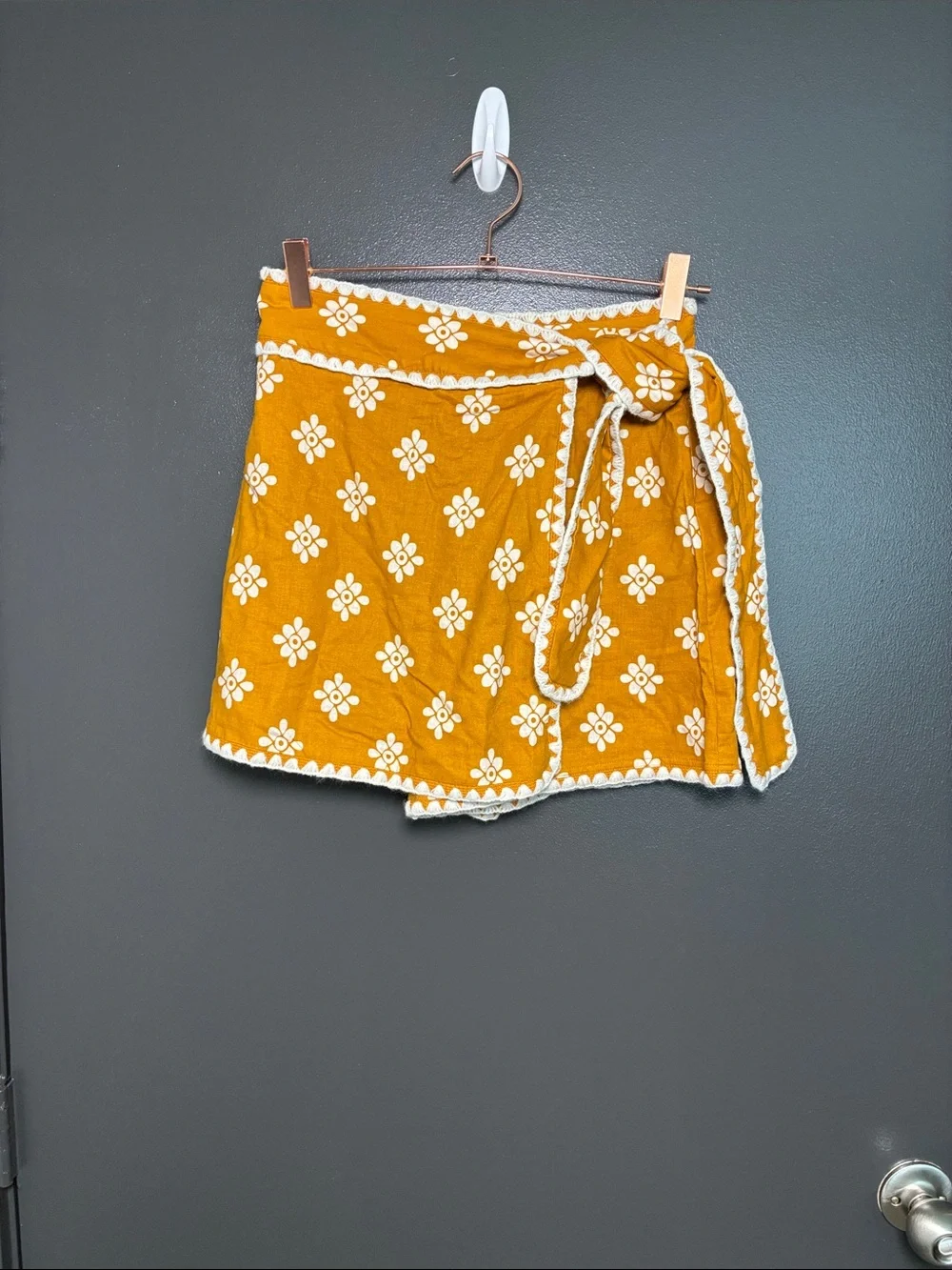 NWT Anthro FARM Rio Floral Wrap Skort Martina Color Sz XS